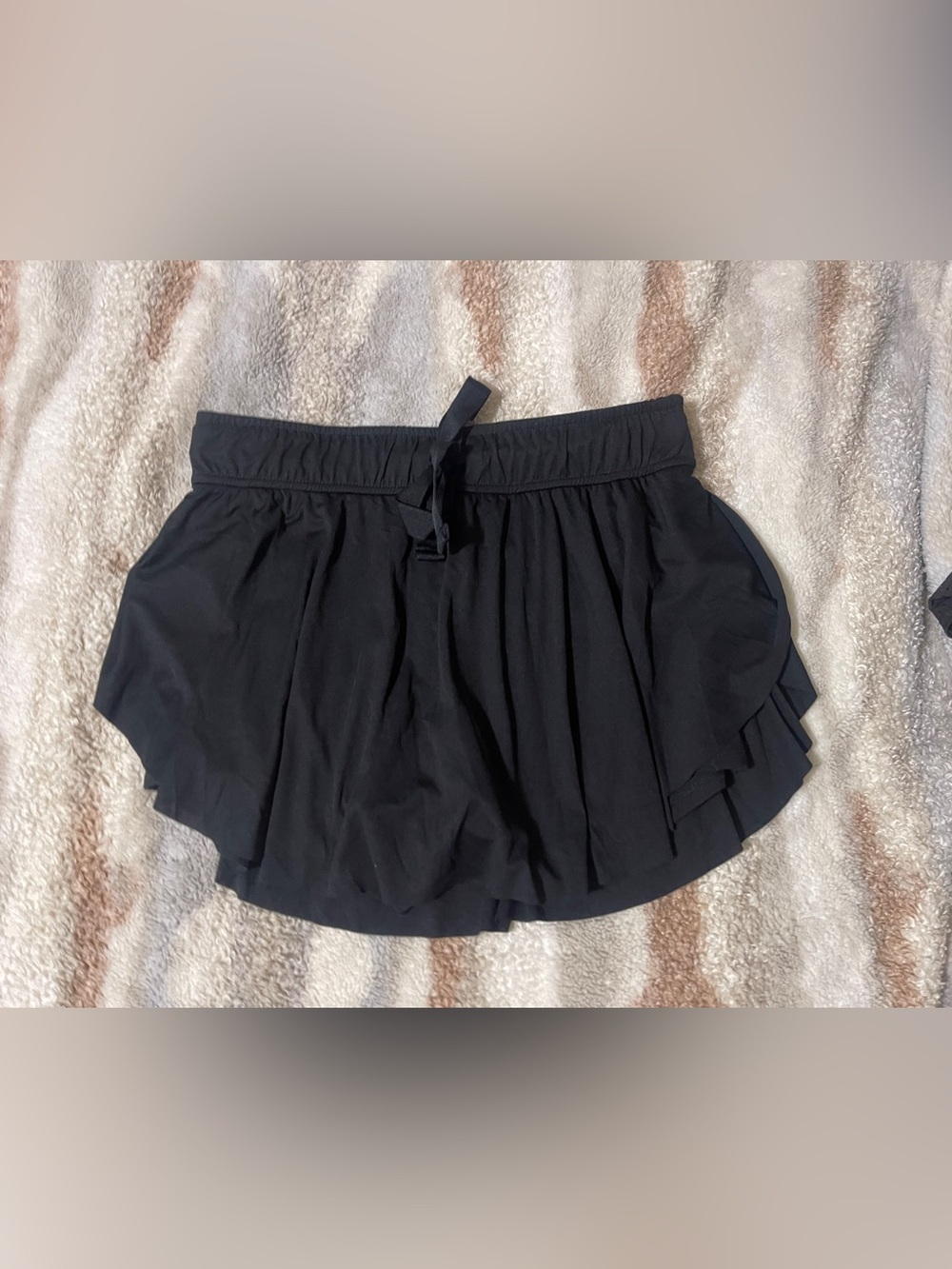 Zenana Outfitters Black Women's Active Skort with Drawstring